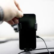 EPACC012 SOPORTE CARGADOR PARA MóVILES CON ADHESIVO